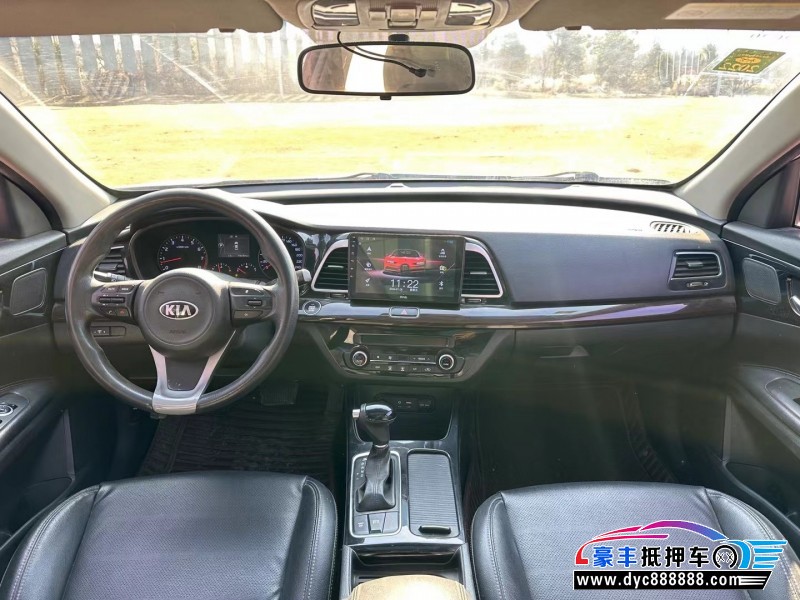 16年起亚K4轿车抵押车出售