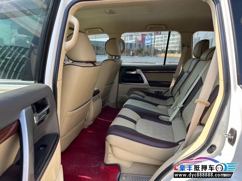 16年丰田兰德酷路泽SUV抵押车出售