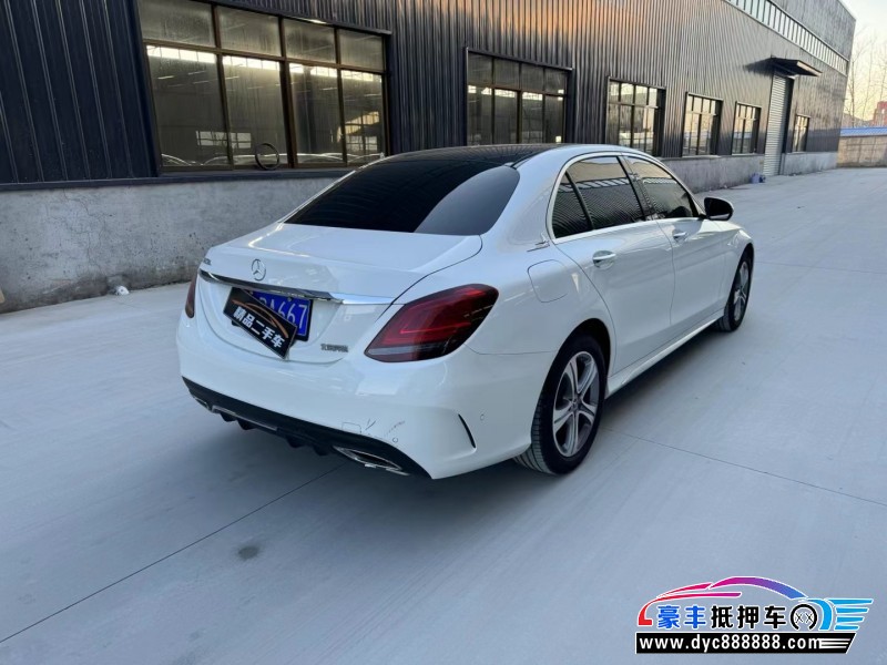 21年奔驰C轿车抵押车出售
