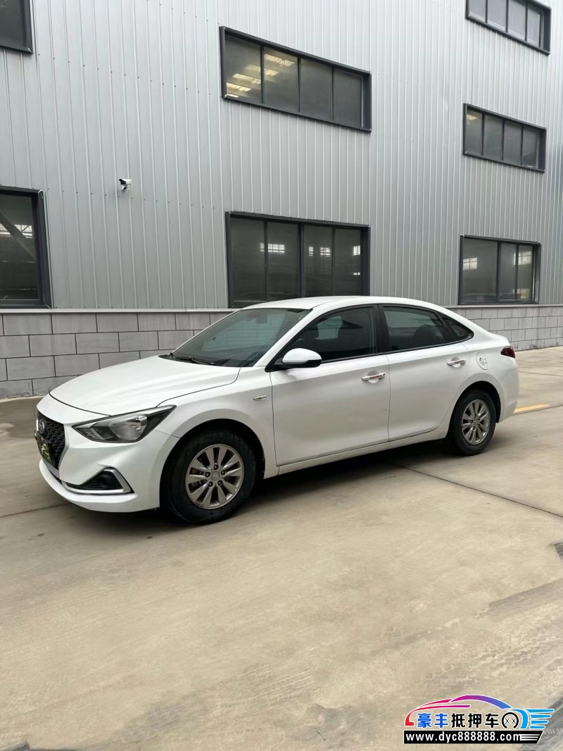 19年现代悦动轿车抵押车出售