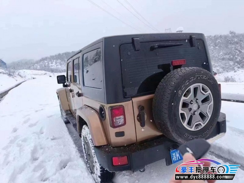 15年Jeep牧马人轿车抵押车出售