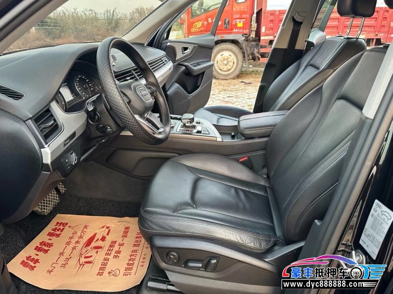 17年奥迪Q7SUV抵押车出售