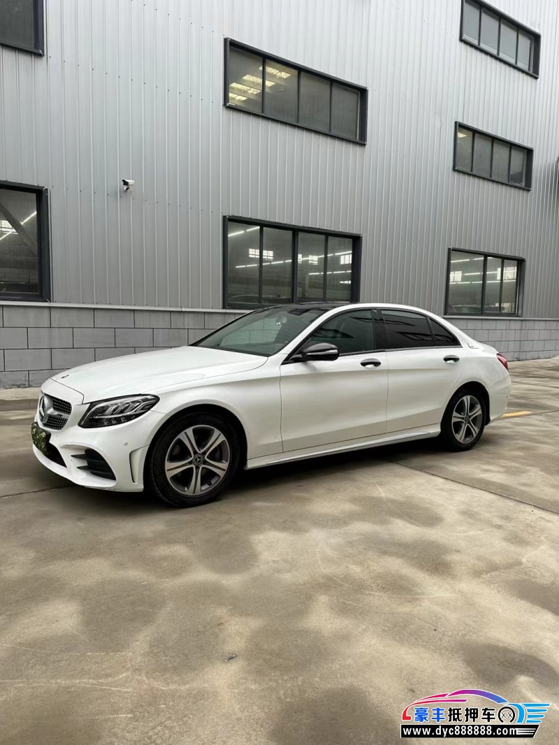 20年奔驰C轿车抵押车出售