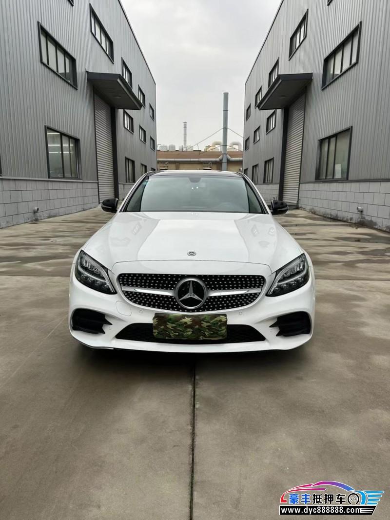 20年奔驰C轿车抵押车出售