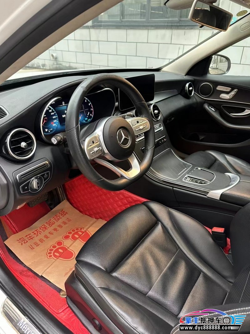 20年奔驰C轿车抵押车出售