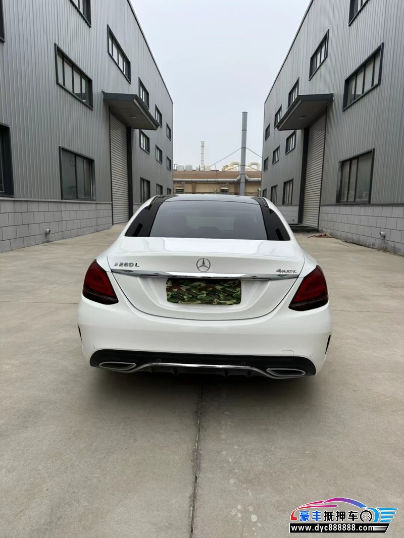 21年奔驰C轿车抵押车出售