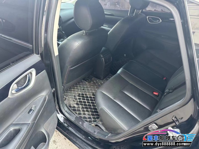 19年日产轩逸轿车抵押车出售