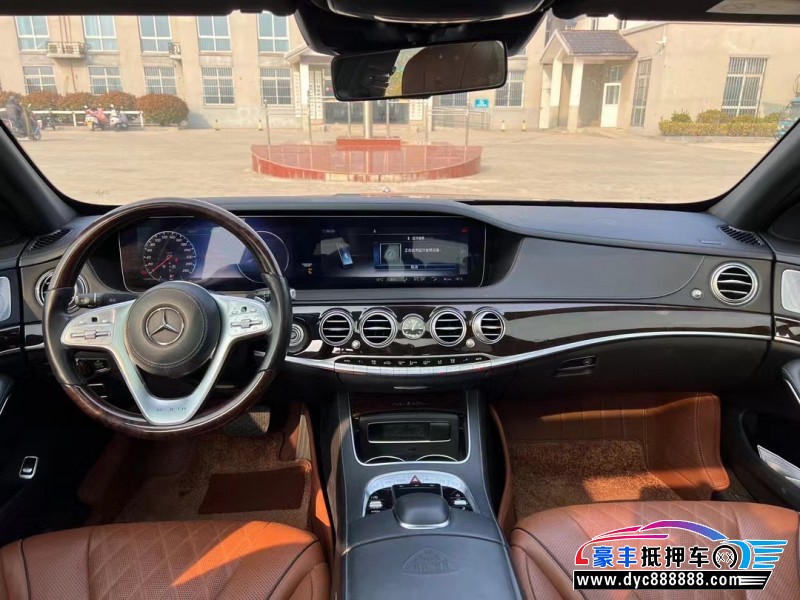 20年奔驰迈巴赫S级轿车抵押车出售