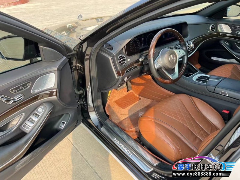 20年奔驰迈巴赫S级轿车抵押车出售