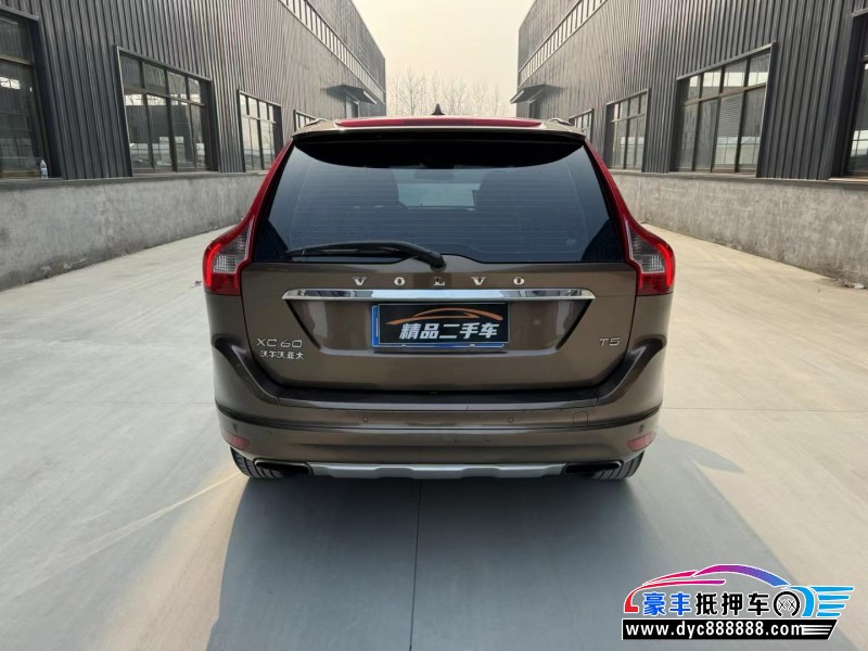 15年沃尔沃XC60轿车抵押车出售