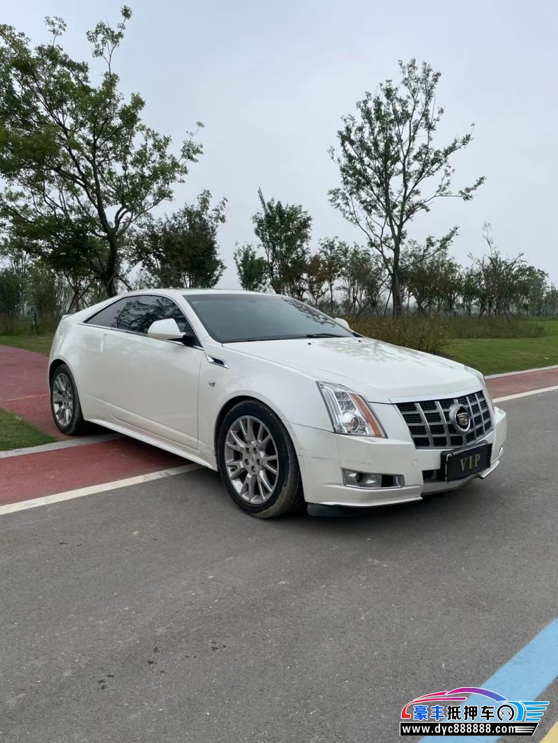 13年凯迪拉克CT5轿车抵押车出售