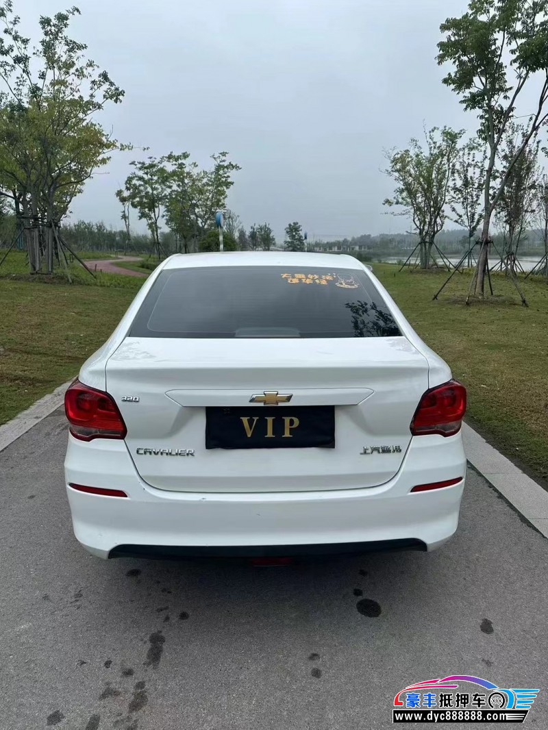 18年雪佛兰科沃兹轿车抵押车出售