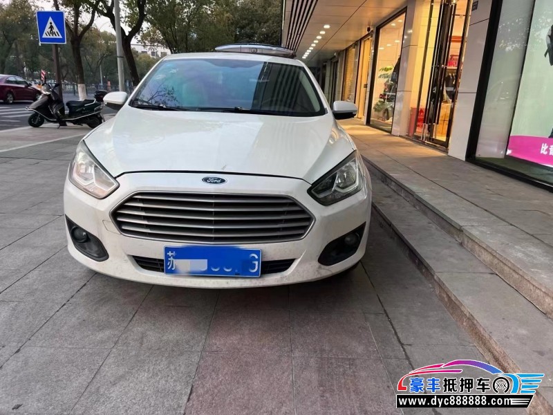 18年福特福睿斯轿车抵押车出售