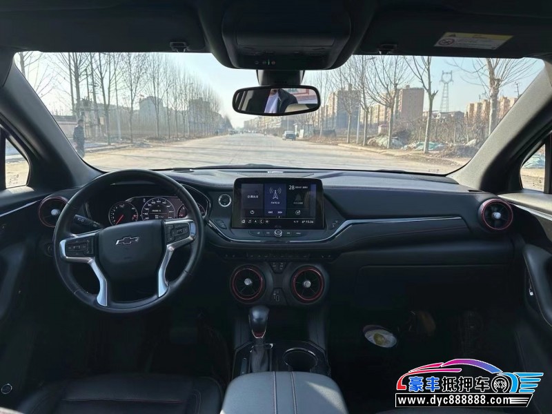 21年雪佛兰开拓者轿车抵押车出售