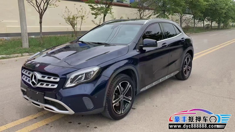 19年奔驰GLA轿车抵押车出售