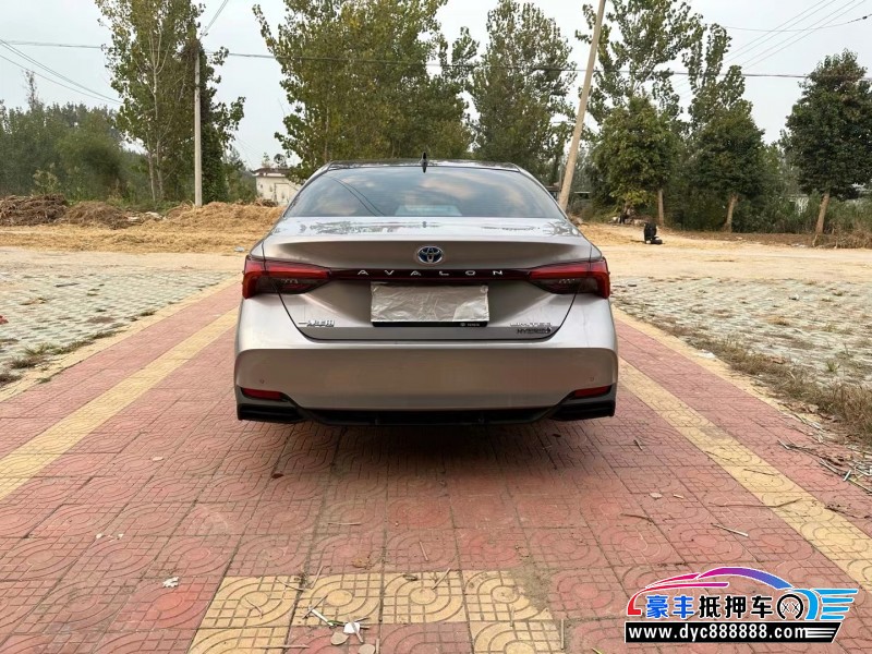 21年丰田亚洲龙轿车抵押车出售