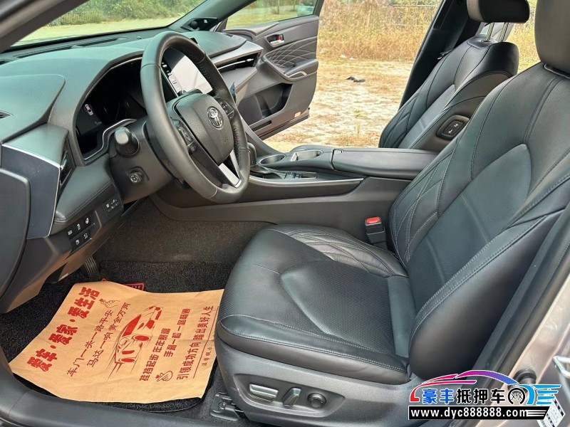 21年丰田亚洲龙轿车抵押车出售