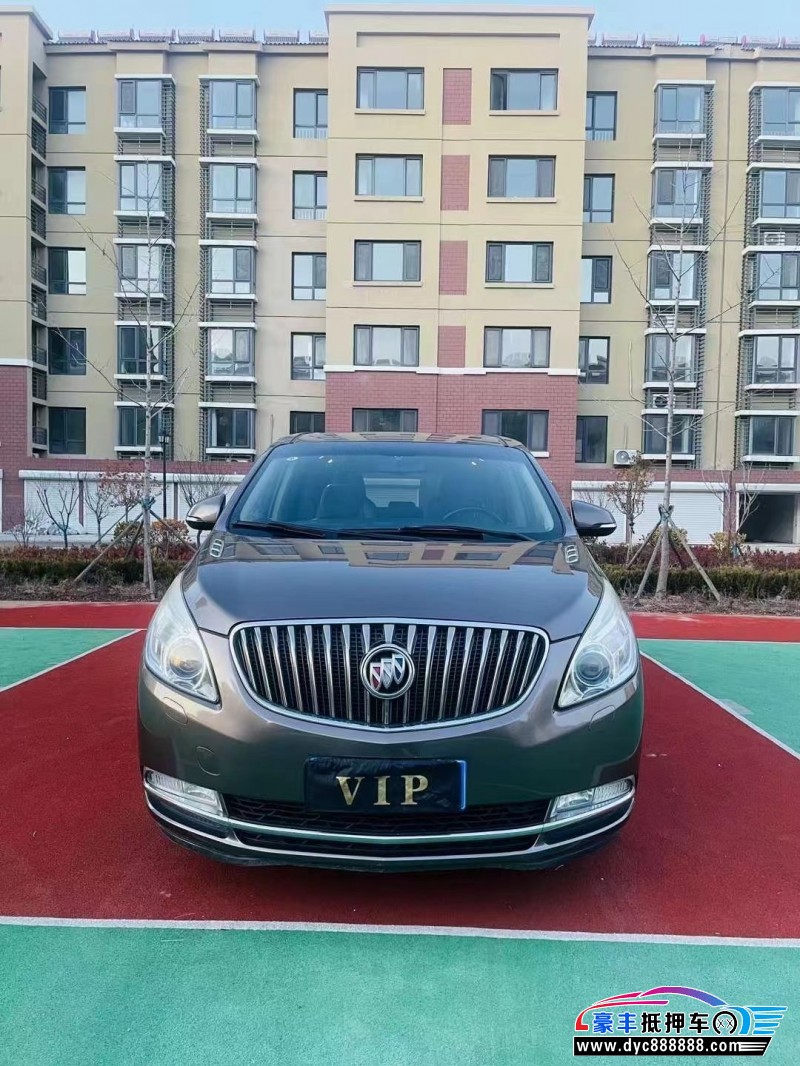 15年别克GL8轿车抵押车出售