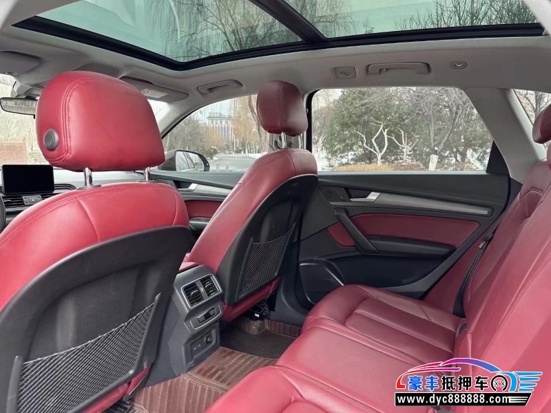 19年奥迪Q5SUV抵押车出售