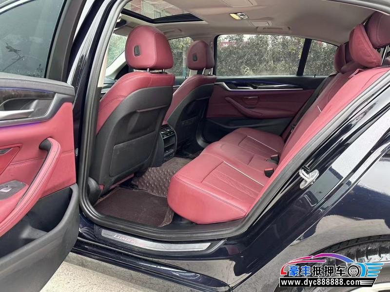 22年宝马5系轿车抵押车出售