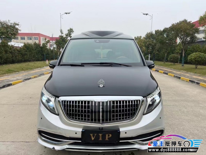 18年奔驰V轿车抵押车出售