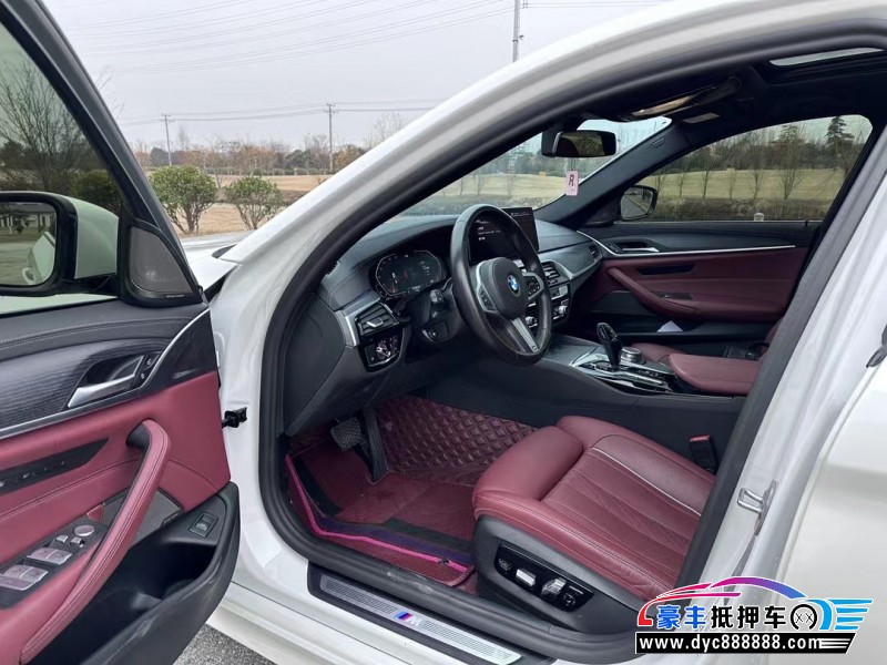 21年宝马5系轿车抵押车出售