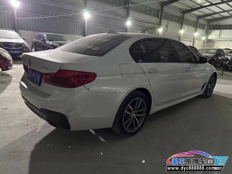 18年宝马5系轿车抵押车出售