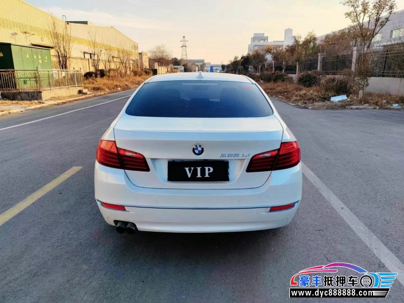 17年宝马5系轿车抵押车出售