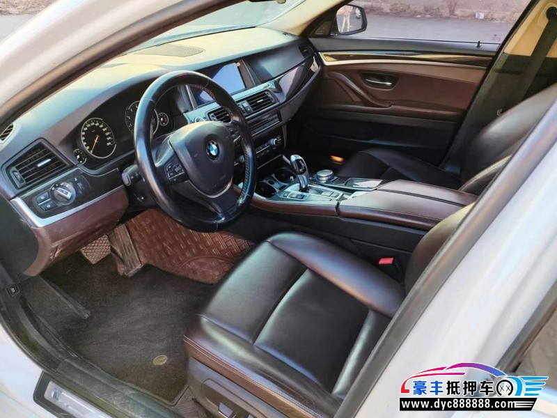 17年宝马5系轿车抵押车出售