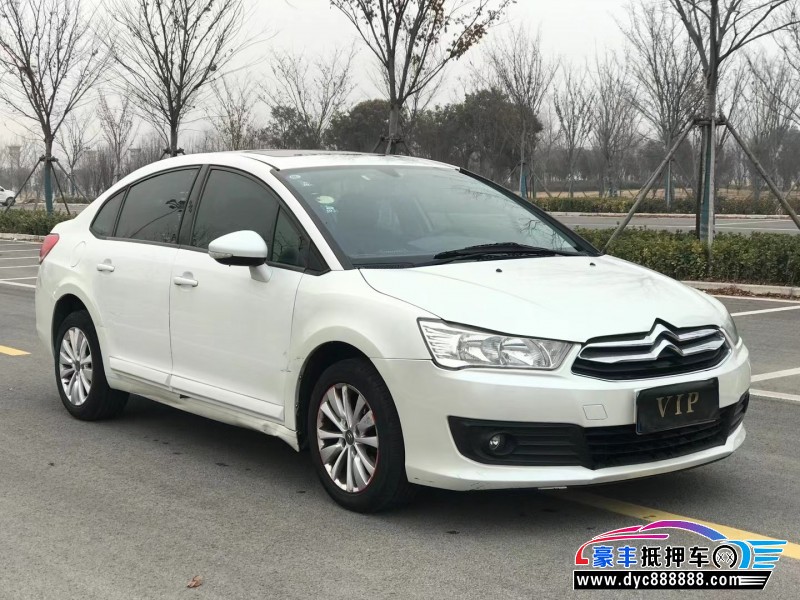 16年雪铁龙世嘉轿车抵押车出售