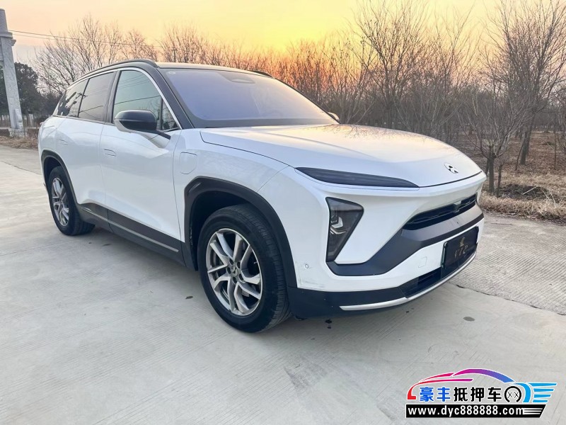 21年蔚来ES6轿车抵押车出售