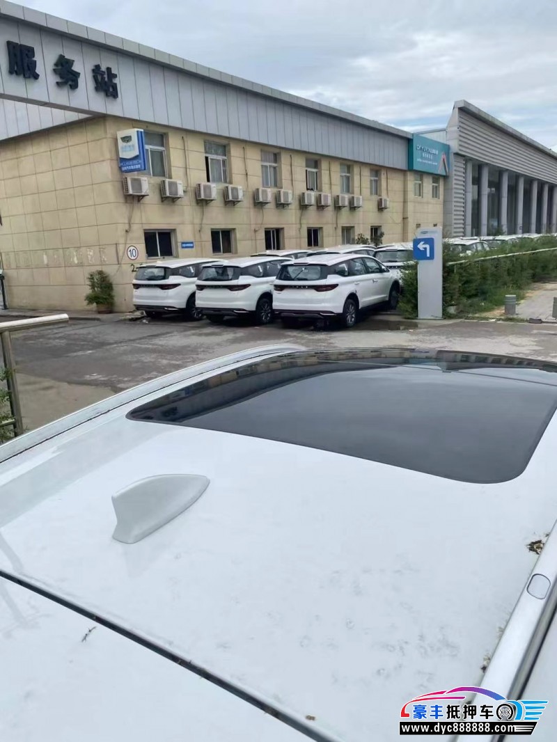 22年本田缤智轿车抵押车出售