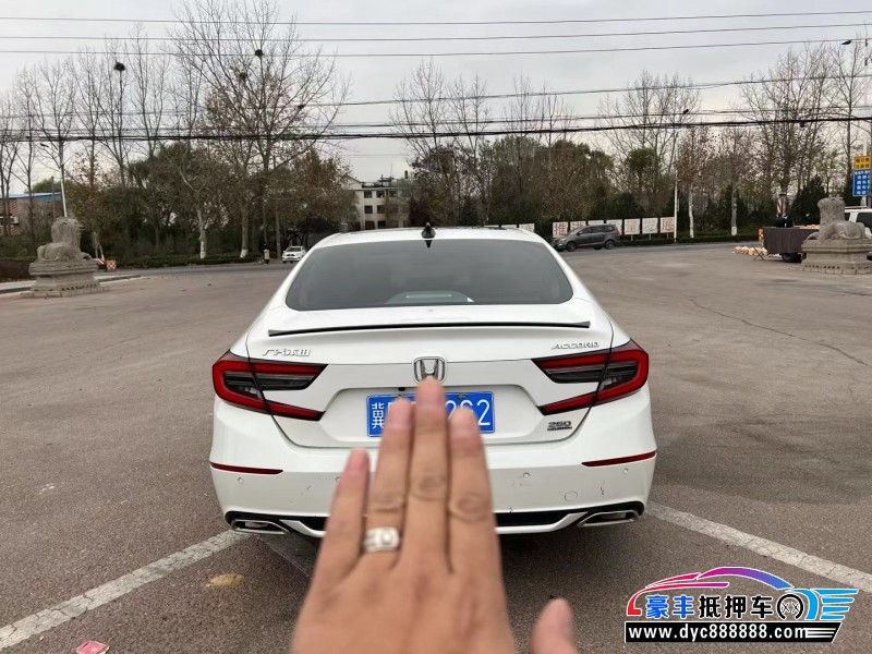 22年本田雅阁轿车抵押车出售