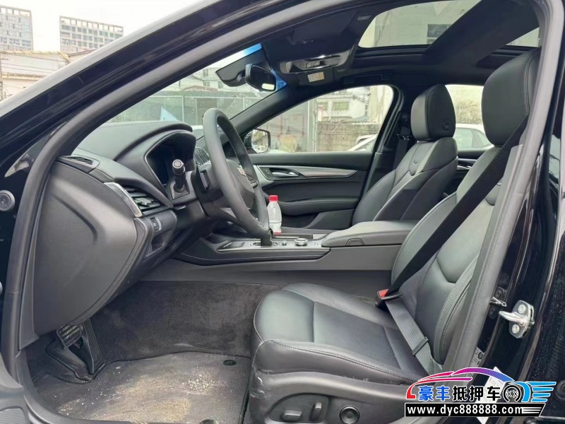 24年凯迪拉克CT5轿车抵押车出售