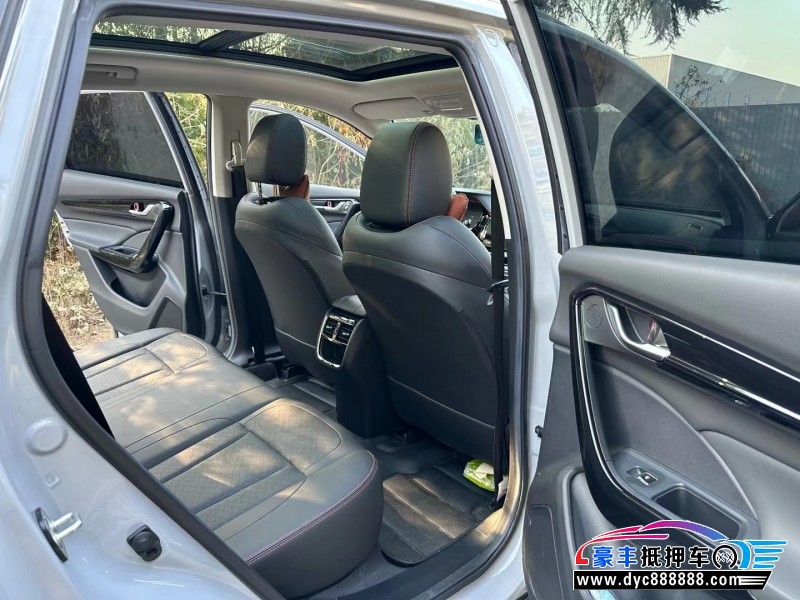 22年东风风神AX7SUV抵押车出售