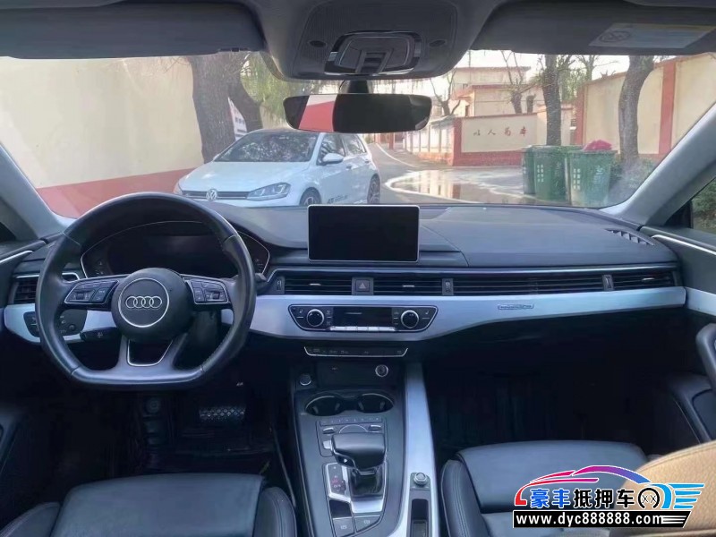 18年奥迪A5轿车抵押车出售