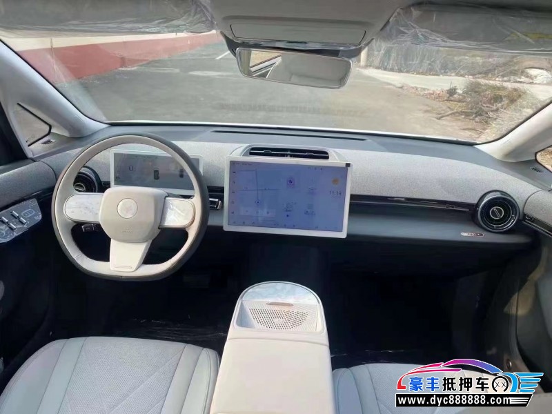 23年极狐考拉轿车抵押车出售