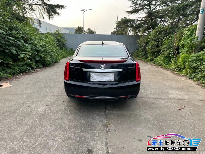 16年凯迪拉克XTSSUV抵押车出售