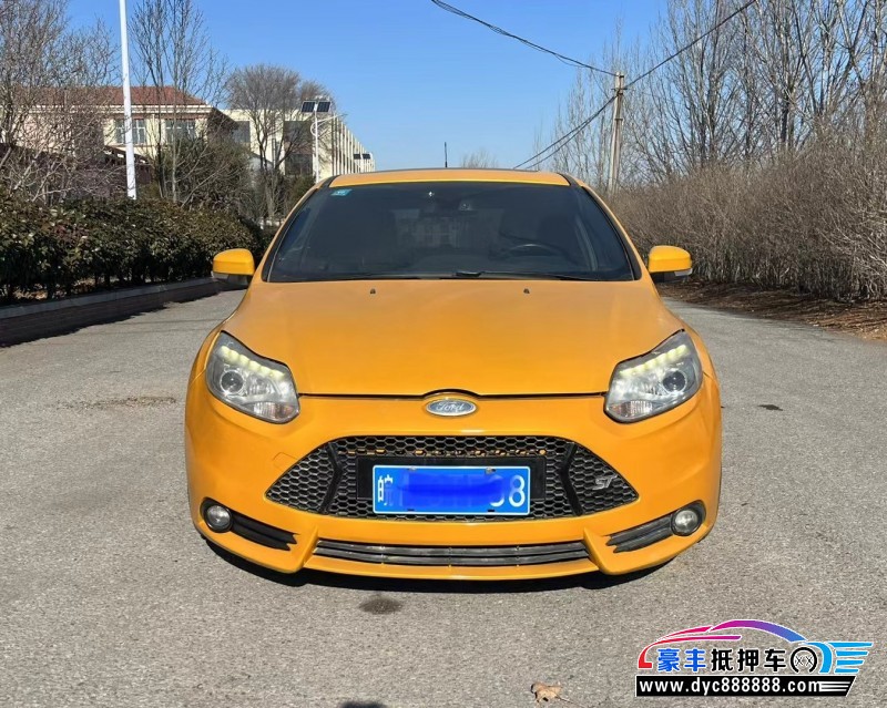 15年福特福克斯轿车抵押车出售