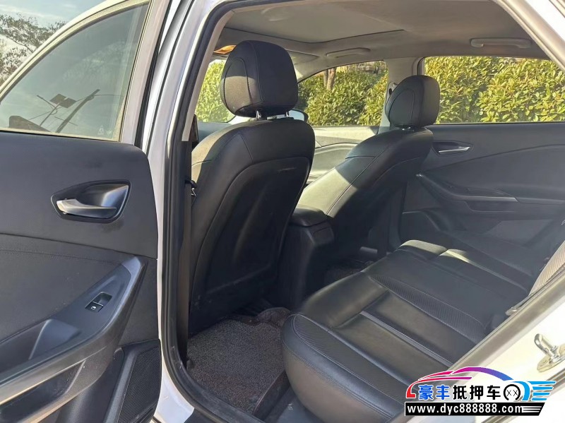 19年现代菲斯塔轿车抵押车出售