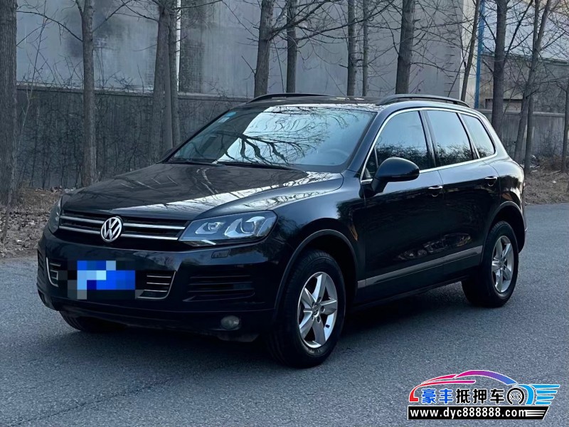 14年大众途锐轿车抵押车出售