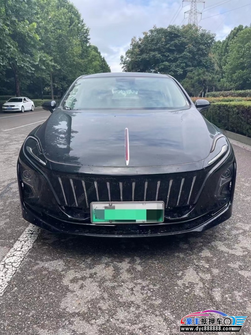 22年红旗EQM5轿车抵押车出售