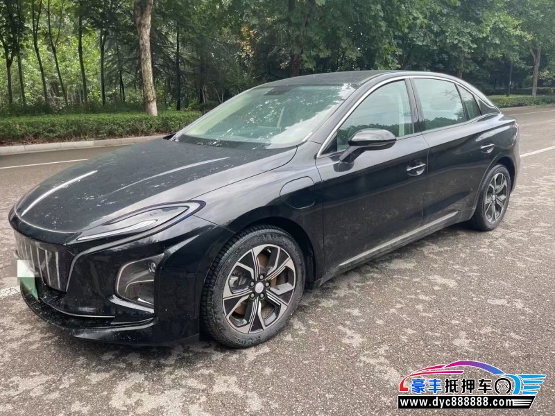 22年红旗EQM5轿车抵押车出售