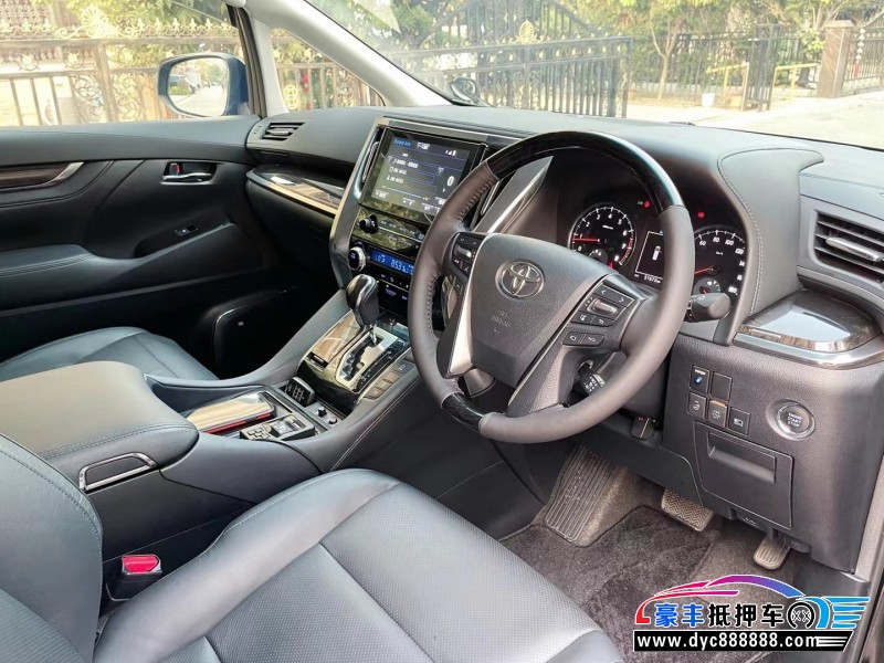 19年丰田威尔法轿车抵押车出售