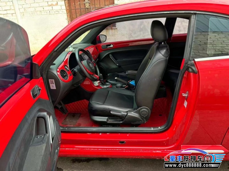 18年大众甲壳虫轿车抵押车出售