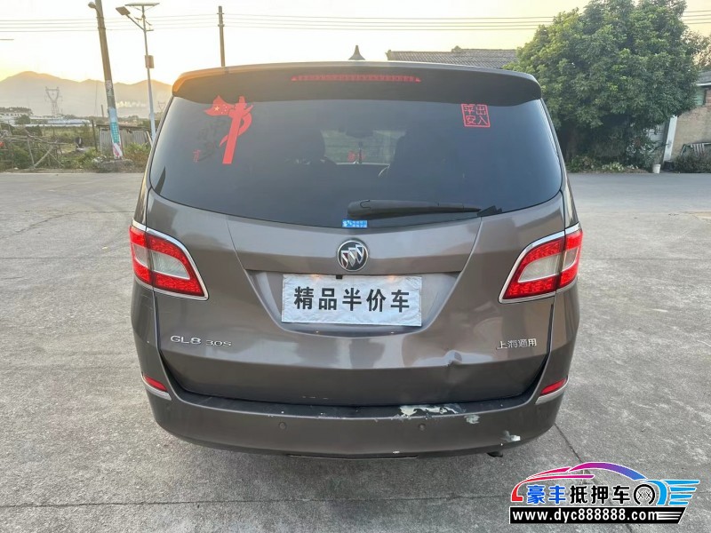 12年别克GL8MPV抵押车出售