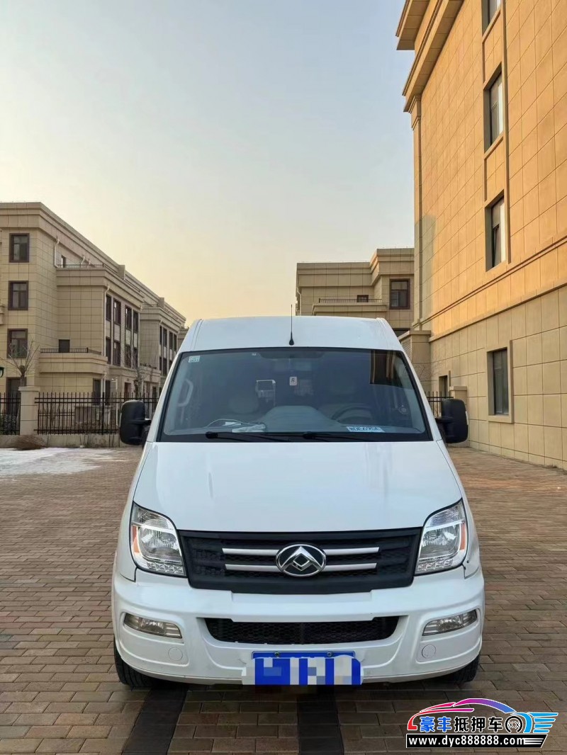 21年上汽大通V80轿车抵押车出售