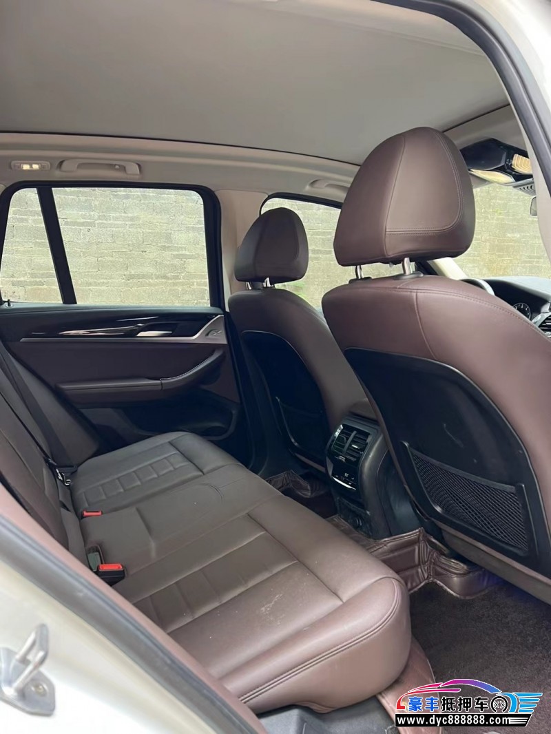 18年宝马X3轿车抵押车出售