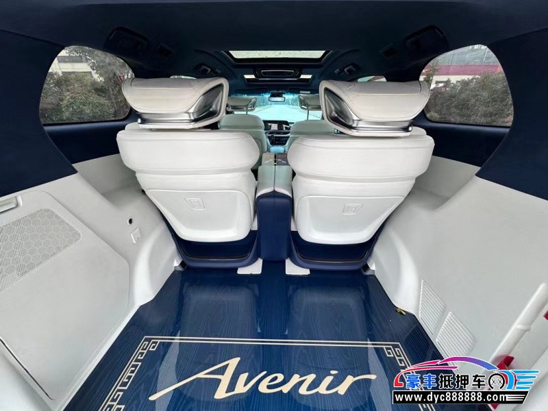 20年别克GL8轿车抵押车出售