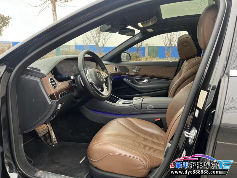 19年奔驰S轿车抵押车出售